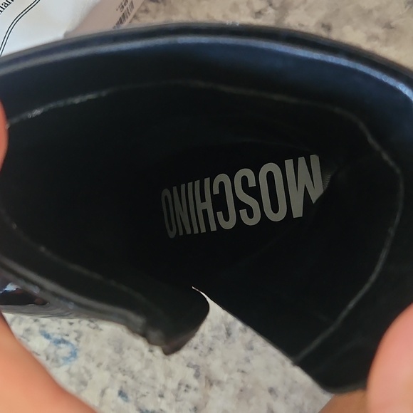 Moschino Patent Leather Pointed Toe Stiletto Boot – Black, 36.5 - Picture 6 of 9